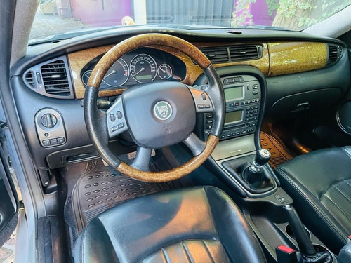 Jaguar X-type