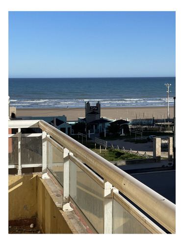 Departamento Frente Al Mar Dos Ambientes Con Balcon