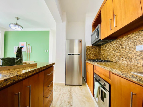 Apartamento Tipo Penthouse Con 2 Habitaciones Y Vista Al Mar De Venta Frente A Playa De Sosúa!