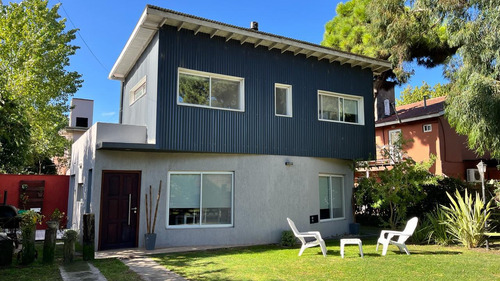 Complejo De Casa Y Dos Departamentos En Valeria Del Mar