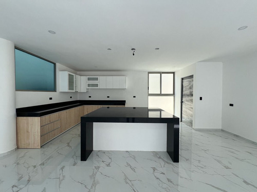 Amplia Casa Para Estrenar En Venta Merida, Dzitya (gvc-2329)