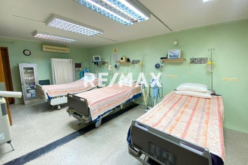 Imagen 6 de 15 de Centro Clinico En Venta Sector Bellas Artes Maracaibo Marisabel Fernandez