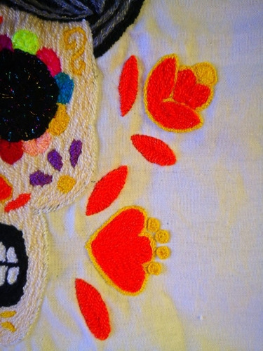Servilleta Bordada A Mano Con Alusión Al Día De Muertos