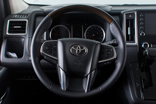 Imagen 14 de 15 de Toyota Hiace Wagon