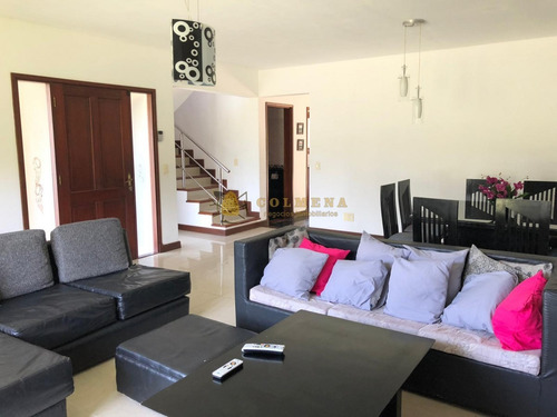 Muy Buena Casa En Barrio Mary - Consulte-ref:2761