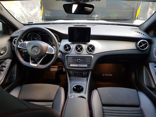 Mercedes-benz Clase Gla 1.6 Gla250 Amg-line 211cv 2019