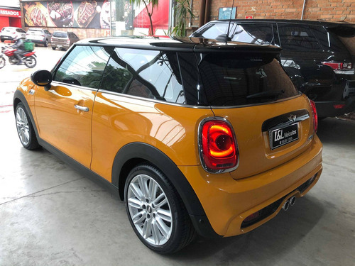 Mini Cooper 2.0 S Exclusive 16v Turbo Gasolina 2p