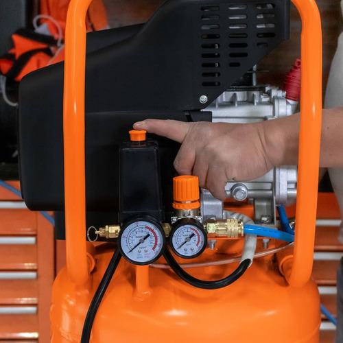 Compresor de aire eléctrico portátil Truper COMP-80LV monofásico 80L 3.5hp 127V 60Hz naranja
