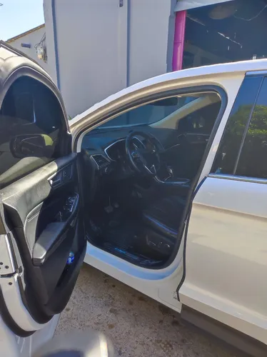 Ford Edge 2.0 Titanium