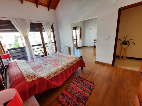 Imagen 12 de 24 de Playa Grande! Semipiso 5 Ambientes, Al Frente, Balcon Saliente Con Cochera. 100mts. Del Mar. Alquiler Temporada 2023