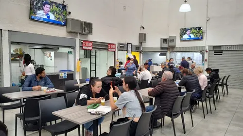 Vendo Local Plazoleta De Comidas En San Andresito Norte - Bogotá