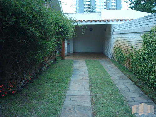 Imagen 17 de 24 de Muy Proxima A La Playa