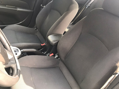 Imagen 10 de 10 de Chevrolet Cruze 2016 1.8 Ls At