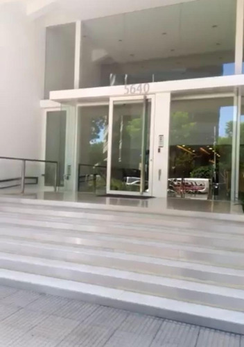 Imagen 2 de 8 de Cochera Doble Edificio De Categoria