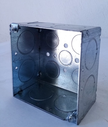 Caja Cuadrada 4 PLG. 2-1/8 De Profundidad Ko-1 PLG.