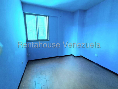 Ms En Excelente Ubicación En Naguanagua, Rentahouse Ofrece En Venta Acogedor Apartamento De 69 M2, En Parque Residencial ''el Dorado'', Sector Los Guayabitos.