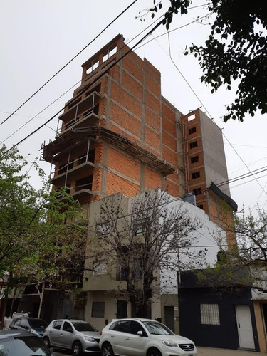 Imagen 4 de 30 de Departamento En Venta - 2 Dormitorios 2 Baños - 75mts2 -construcción - 17 E/ 43 Y 44 -emprendimiento
