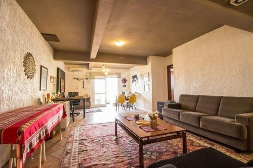 Casa Em Canudos Com 3 Dormitórios - Nk21656