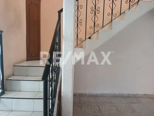 Casa En Venta En Ciudad Cuauhtémoc Secc. Tonatiuh , Ecatepec De Morelos