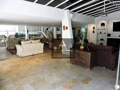 Imagem 13 de 30 de Excelente Casa Á Venda No Jardim Colonial, Carapicuíba. Com 5 Suítes, 4 Vagas, Gourmet E Espaço! - Ca2537