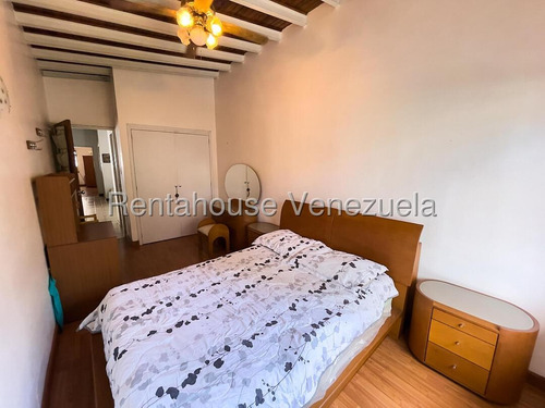 Ls Vende Casa Lomas De Prados Del Este