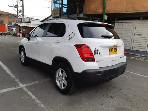 Chevrolet Tracker LS 1.8cc MT AA 4X2