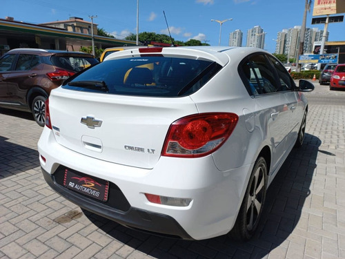 Imagem 4 de 14 de Chevrolet Cruze Hb Sport Lt 1.8 16v Flexp. 5p Aut 2013/2...