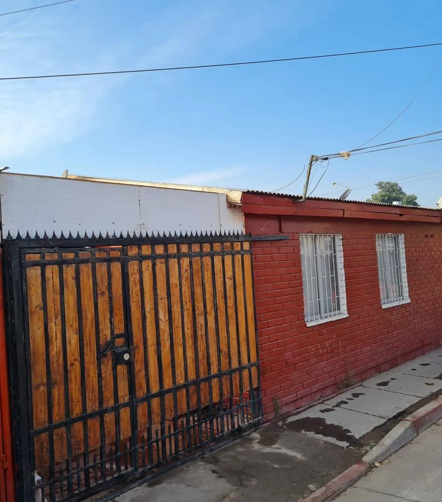 Imagen 2 de 3 de Catenaria Vende En Renca