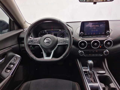 Imagen 2 de 14 de Nissan Sentra Sr Aut Navi 4 Puertas