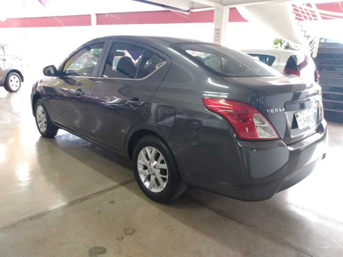 Nissan Versa 1.6 16v S Flexstart (flex)
