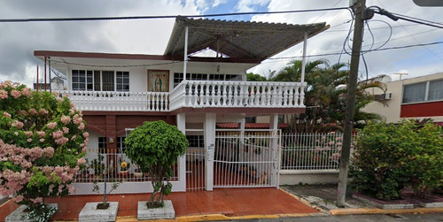 Estrena Esta Propiedad Ubicada En La Colonia Las Palmas, Veracruz. Kr