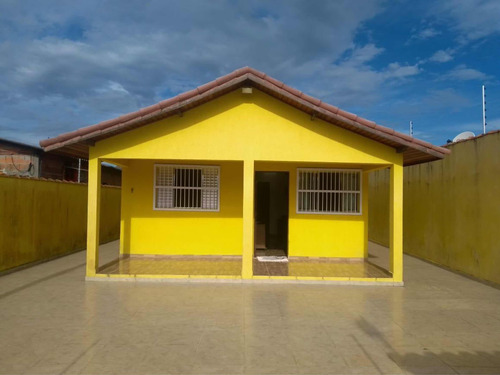 Casa Com 3 Quartos 2 Banheiros Terreno 10 X30