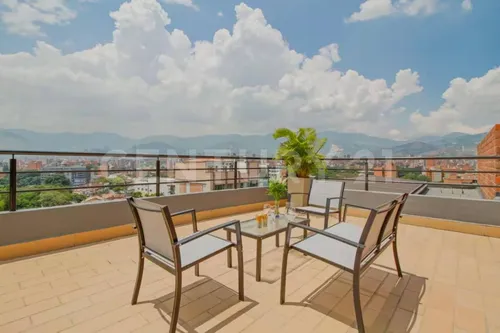 Se Vende Apartaestudio Amoblado En Conquistadores Con Una Excelente