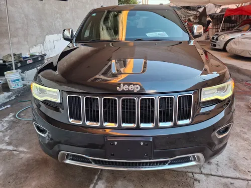 Jeep Grand Cherokee 5.7 Limited Lujo 4x2 Mt