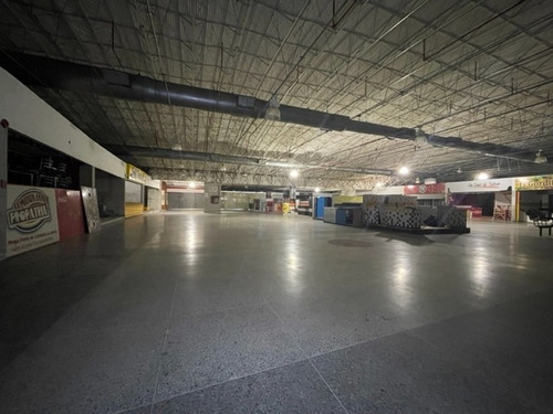 Imagen 10 de 11 de Local Comercial En Propatria