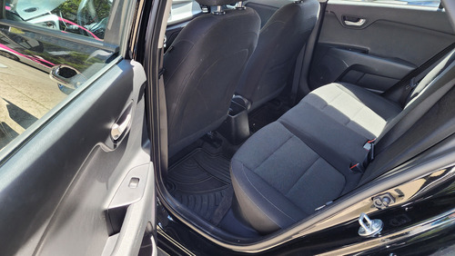 Kia Rio 1.6 Lx Sedan At
