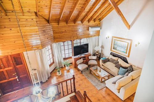 Imagen 9 de 30 de Venta Casa De 5 Ambientes En Barrio Malvinas Boulogne San Isidro