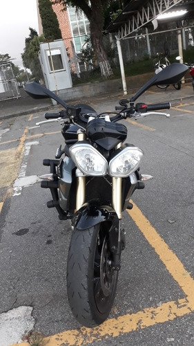 Triumph Street Triple 675abs