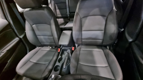 Imagen 8 de 25 de Chevrolet Cruze Rs 5 Puertas Autopartes 0km 2022 Vm