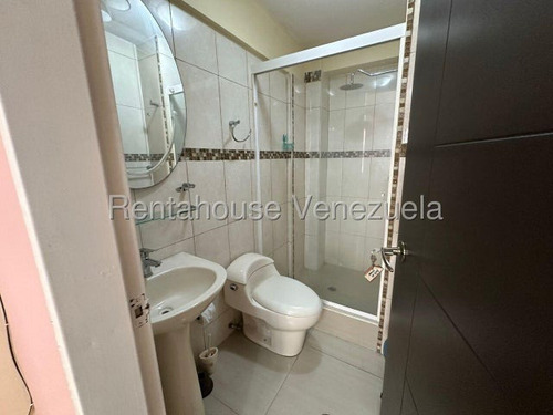 Ana Karina Molleja Vende Hermoso Apartamento Conectado A Planta En Zona Este Barquisimeto , Lara /akm