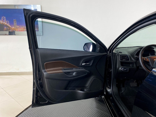 Imagem 15 de 25 de Chevrolet Cobalt