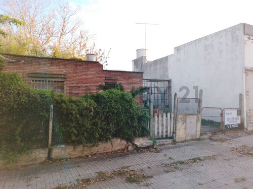 Lote/terreno De 400 M2 En Venta 29 E/ 46 Y 47