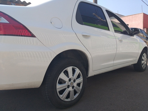 Imagem 3 de 10 de Chevrolet Prisma 2012 1.4 Lt Econoflex 4p