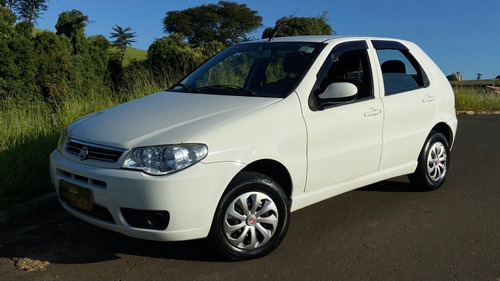 Fiat Palio 1.4 Attractive Flex 5p