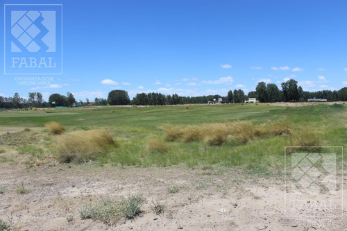 Terreno Venta Los Canales, Plottier (fondo De Cancha Hoyo 6), 2 De Tenis, 1 De Fútbol Y Club House