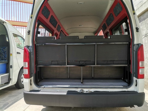 Imagen 12 de 15 de Toyota Hiace 2019 2.7 Panel Super Larga Mt