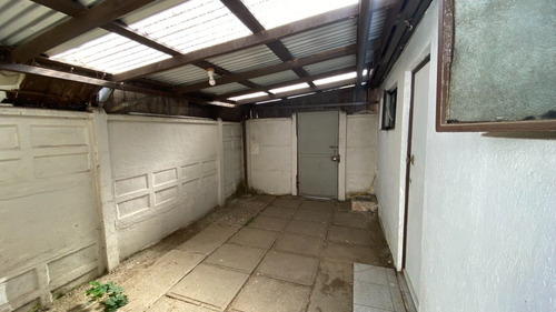 Buena Casa Con Depto Interior, Sector Los Condores Thno