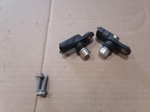 2 Sensor De Arbol Levas Cadillac Cts 2.8,2005/2007/12592250 (Usado)