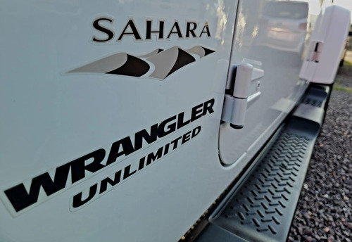 Jeep Wrangler 3.7 Unlimited Sahara 3.6 4x4 At