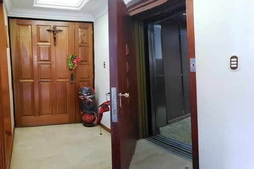 Imagen 2 de 16 de Venta Apartamento En El Bosque, Terrazas Del Bosque De 230mts Mp